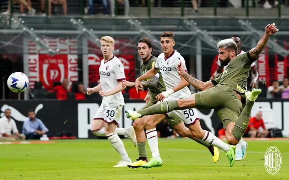 更是展示她 更是展示她