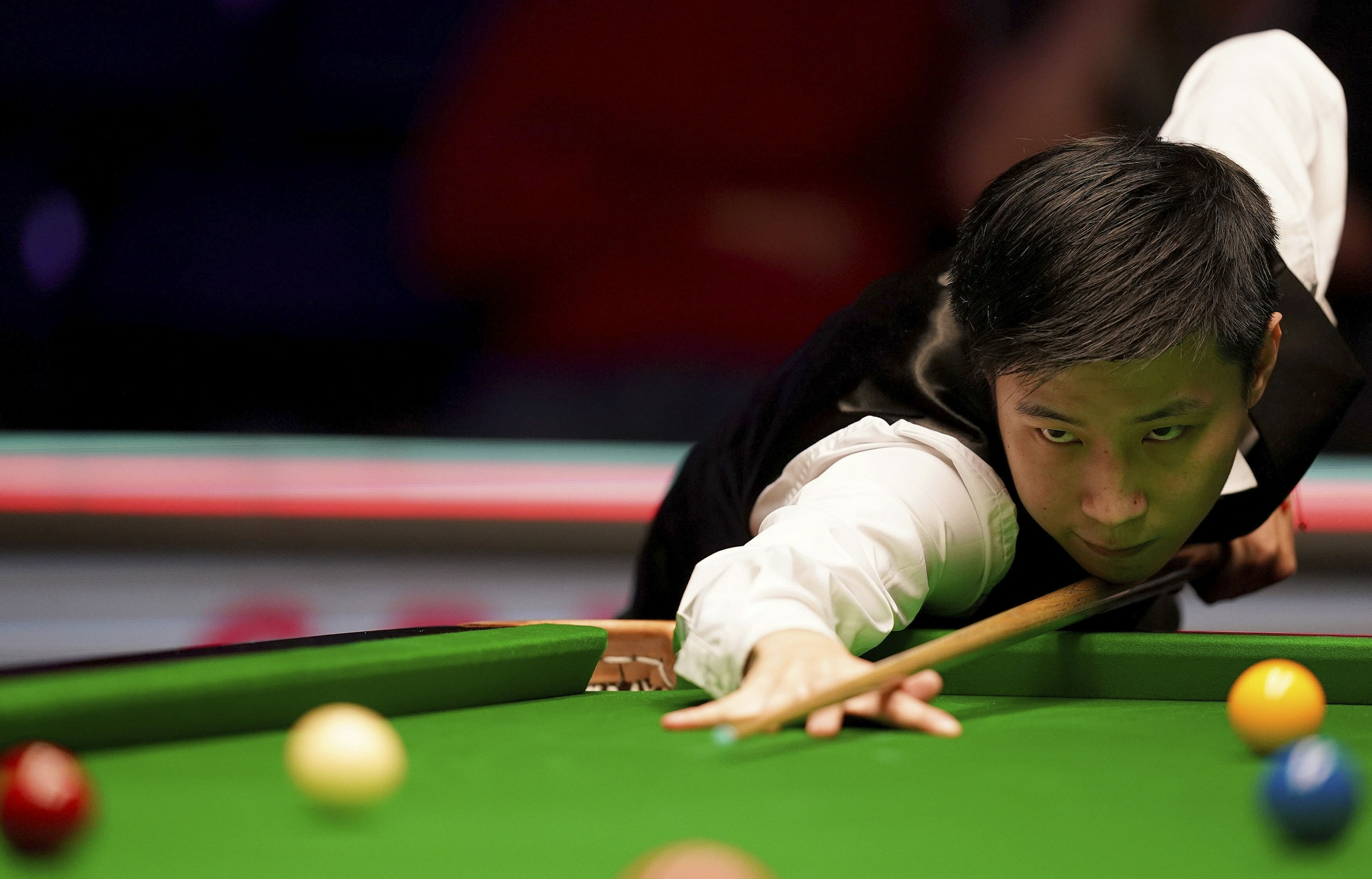 突然爆发出 突然爆发出